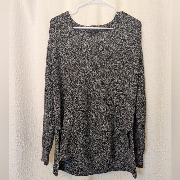 ATHLETA Switchback Pullover Sweater Black Marl Heathered Women's Small Wool - Picture 2 of 7